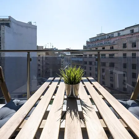 Cielo, The Luxury