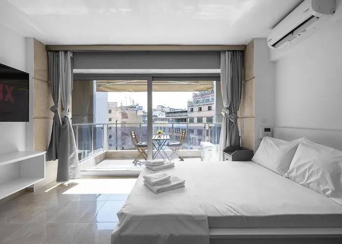 Cielo, The Luxury